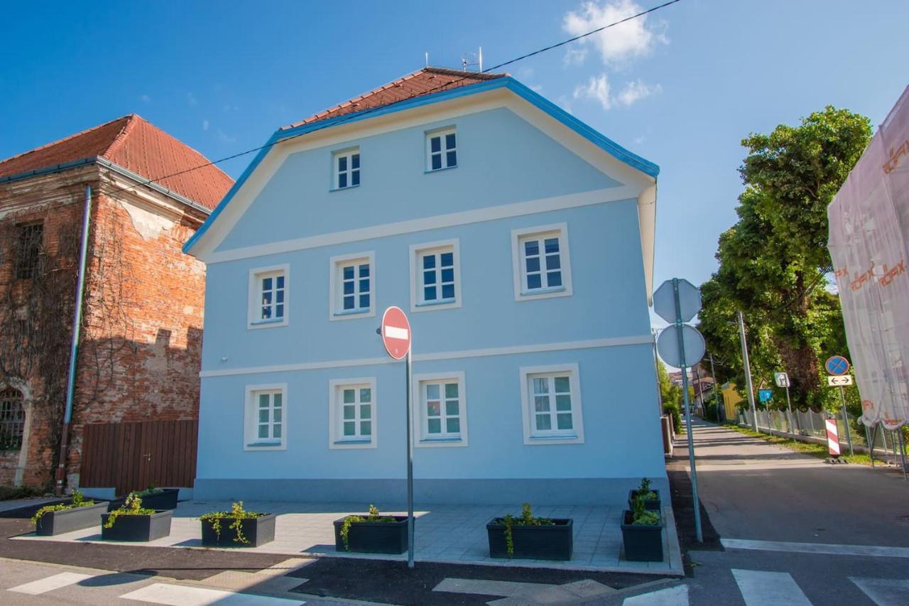 Apartmani Kac Karlovac Eksteriør billede