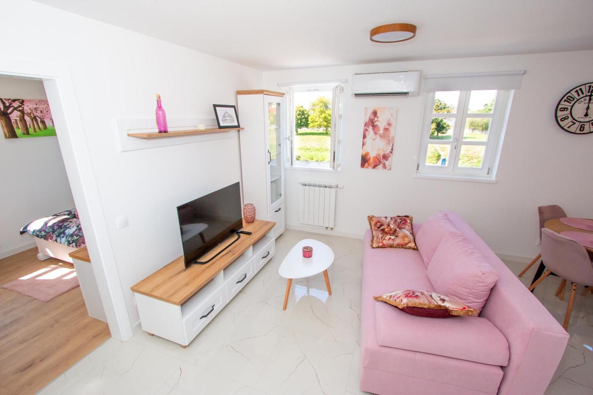 Apartmani Kac Karlovac Eksteriør billede