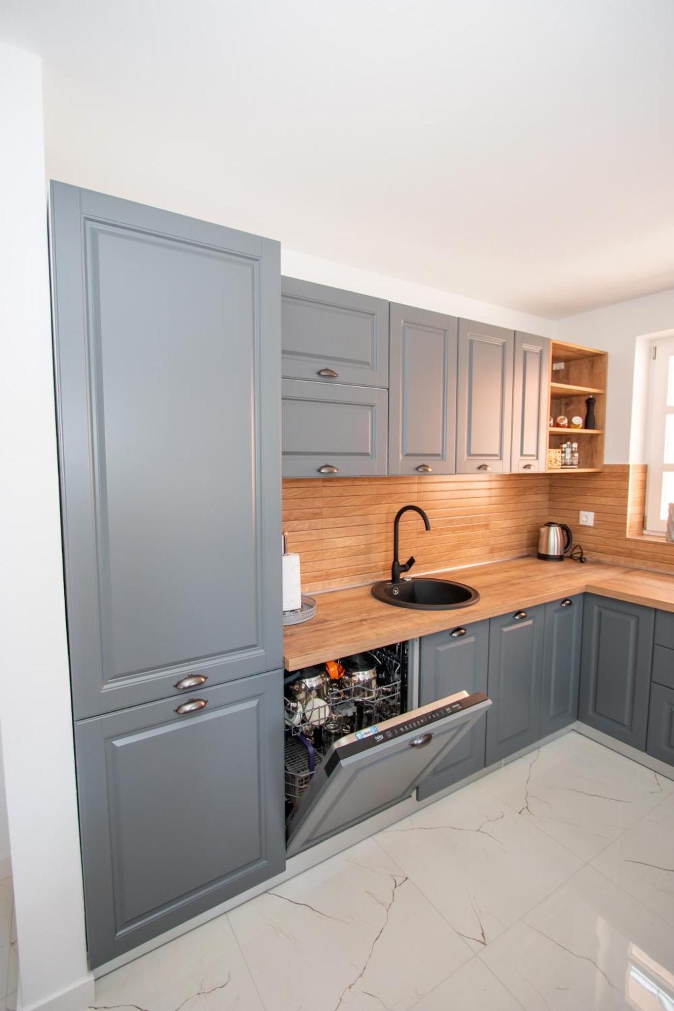 Apartmani Kac Karlovac Eksteriør billede