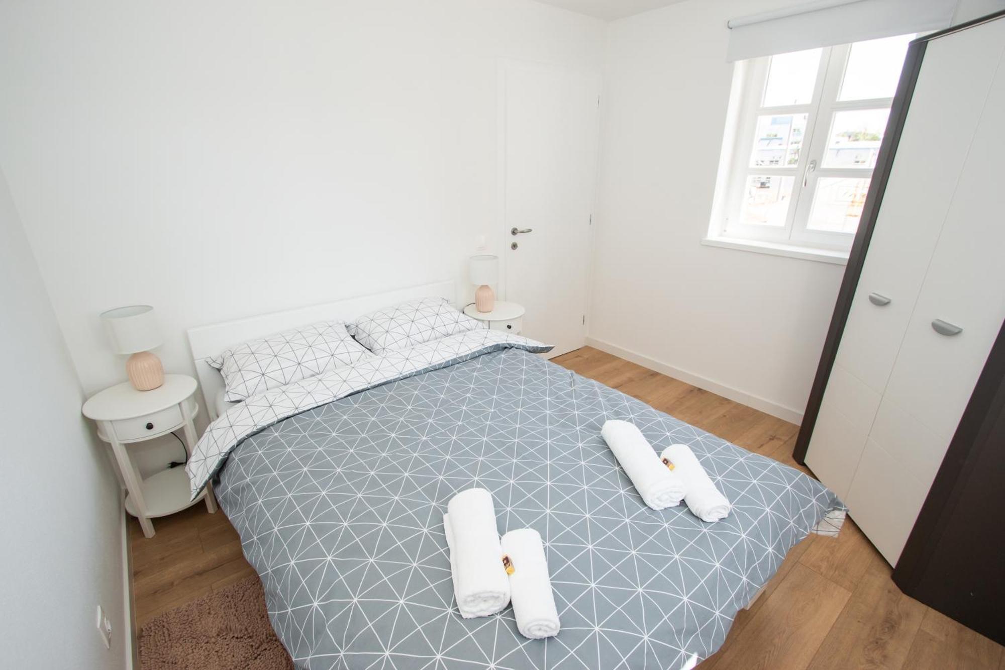 Apartmani Kac Karlovac Eksteriør billede