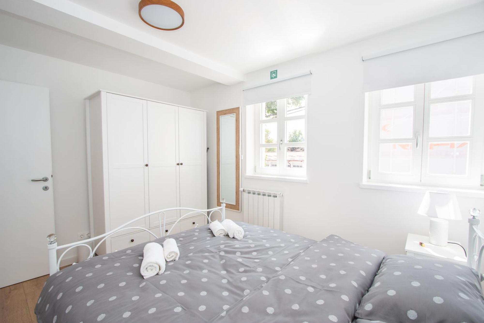 Apartmani Kac Karlovac Eksteriør billede