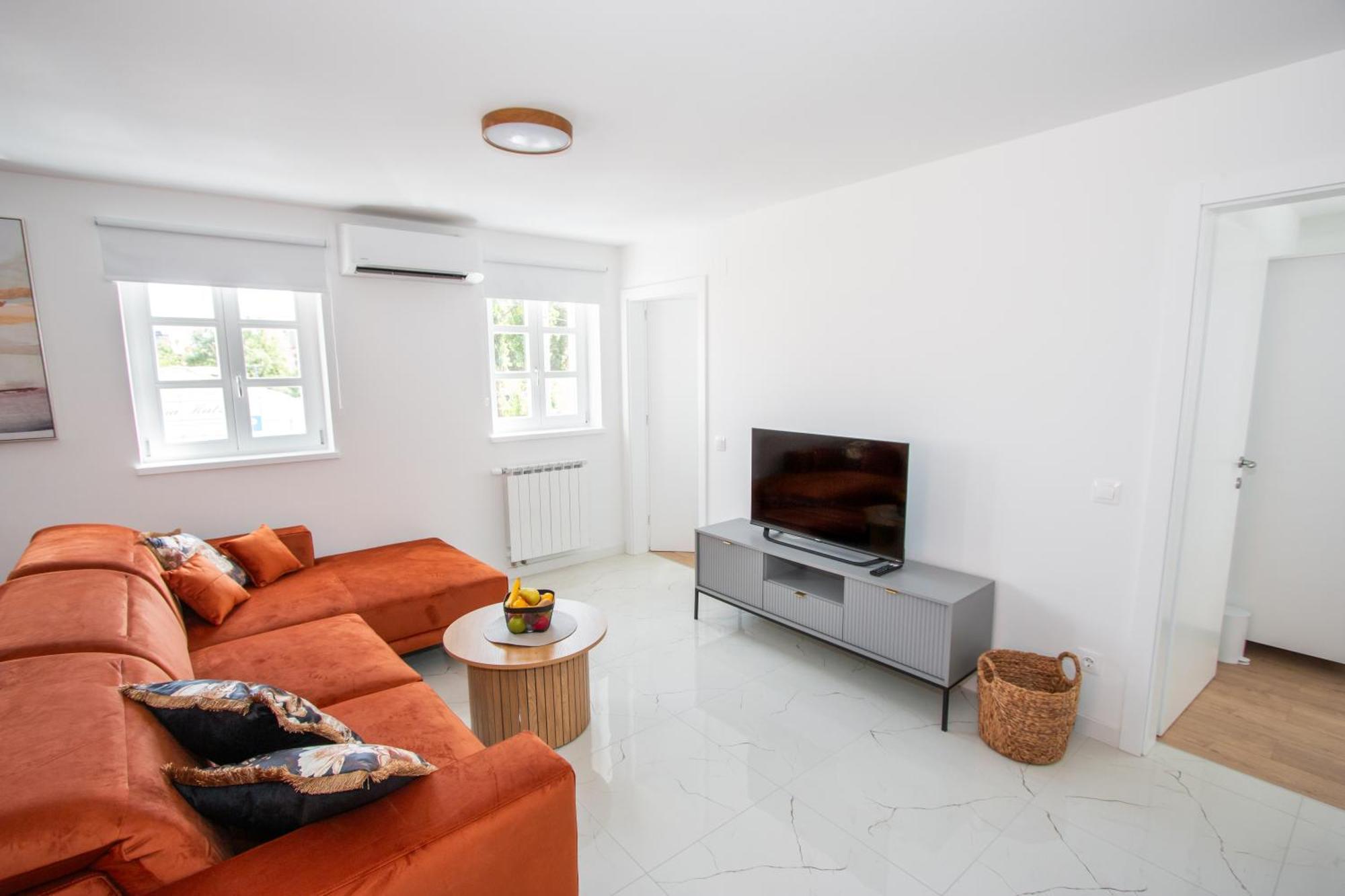 Apartmani Kac Karlovac Eksteriør billede